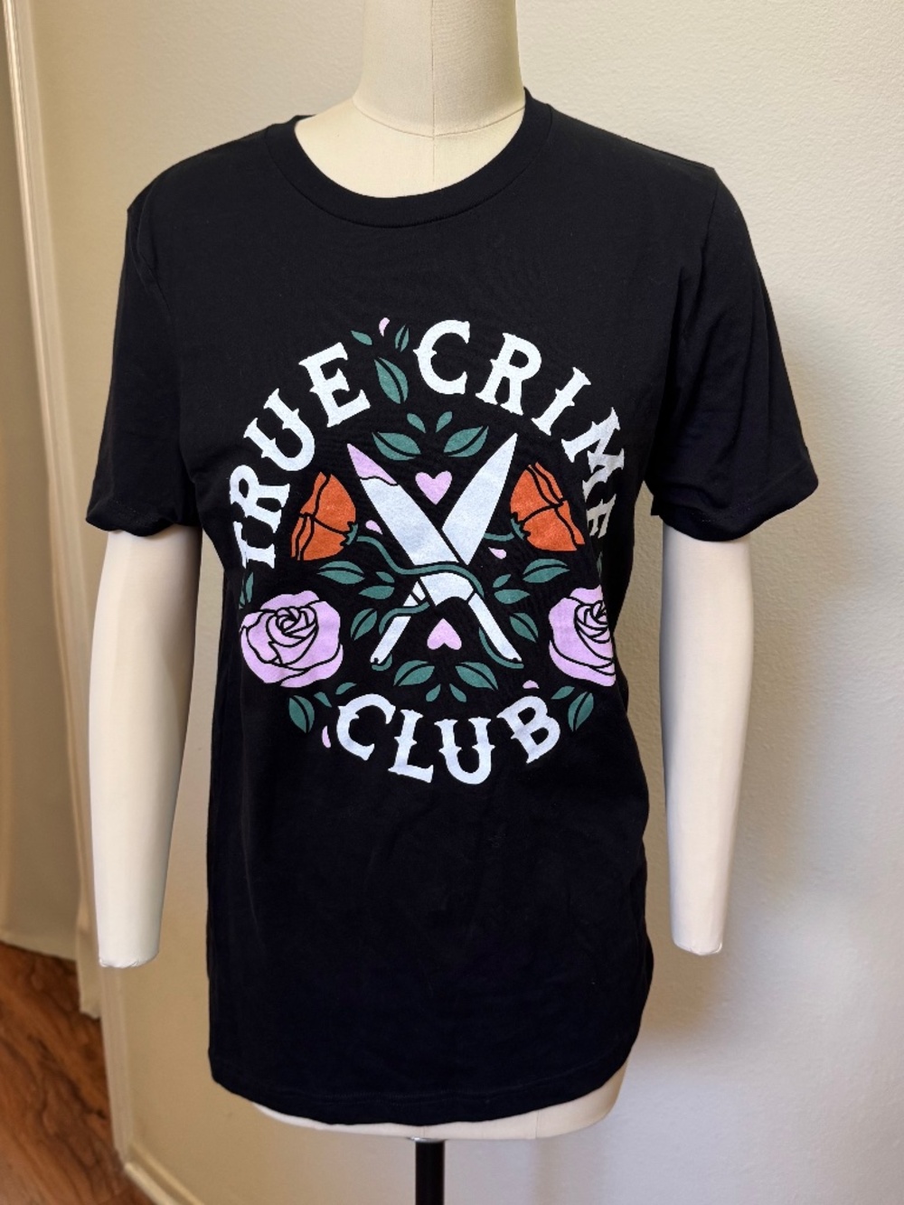 NWOT - "True Crime Club" - Unisex 100% cotton t-shirt (Medium), black